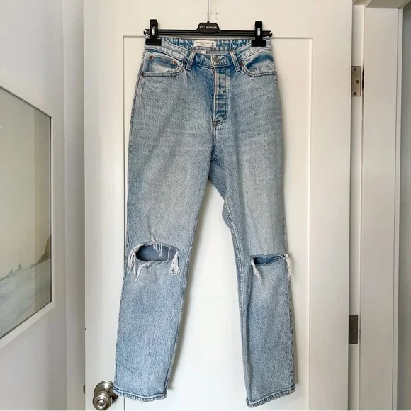 A&F High Rise Dad Jean Short - Picture 12 of 16